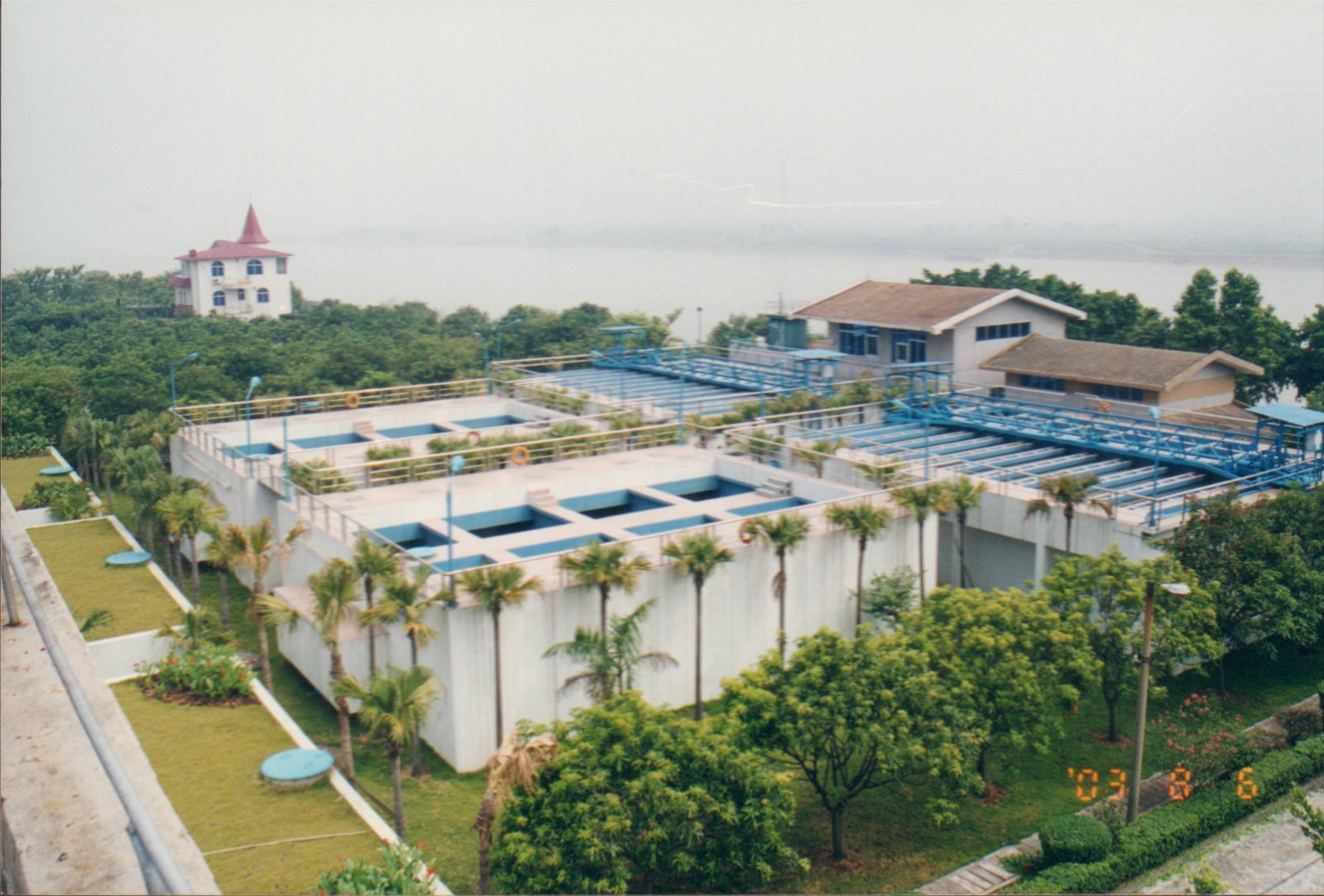 1777455655085 高明水厂图2003年